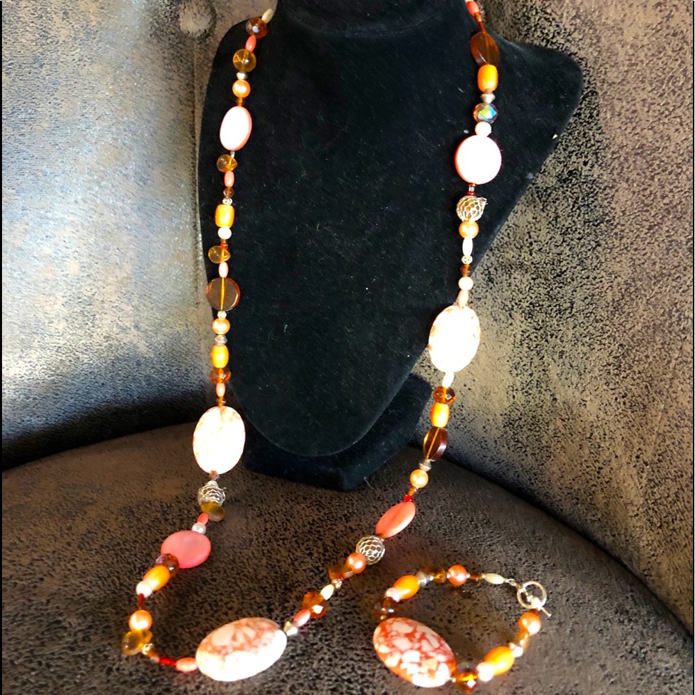 Handmade vintage necklace and bracelet set